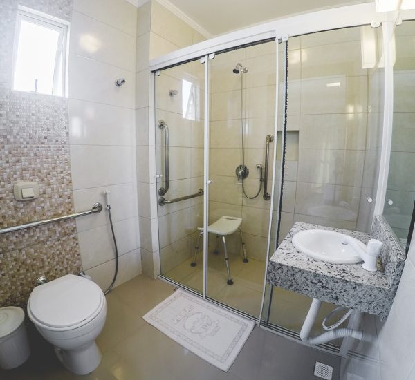 Quarto Casal adaptado (4)