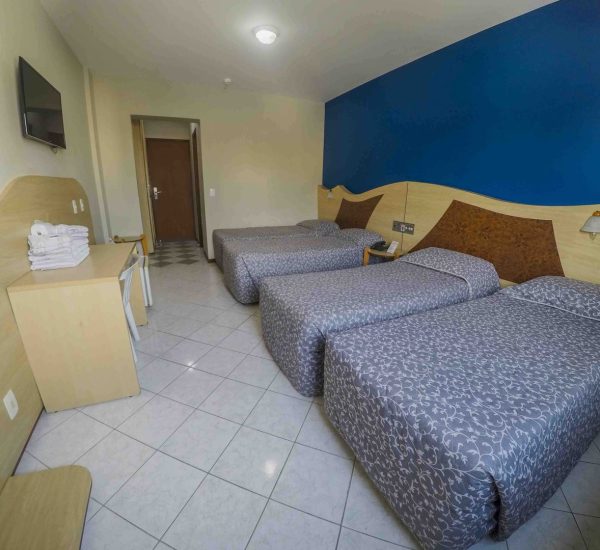 Quarto Solteiro Quádruplo (3)